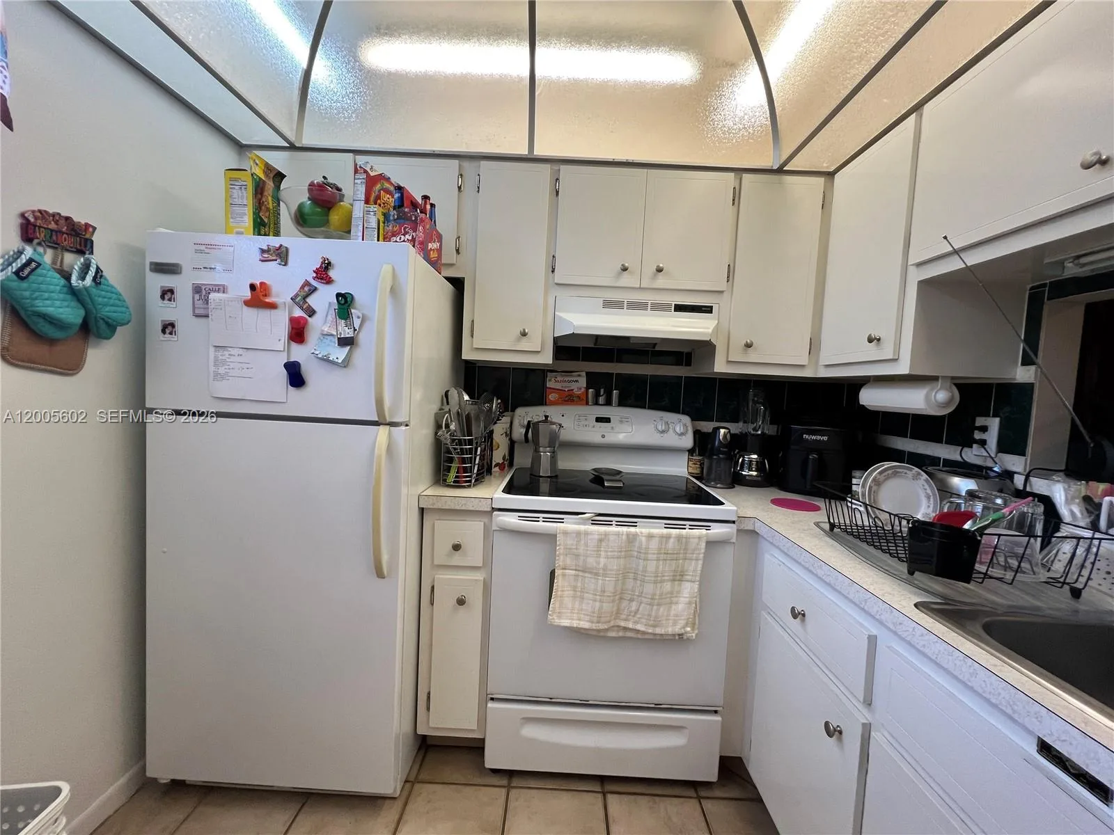 5181 W Oakland Park Blvd # 206, Lauderdale Lakes, FL 33313 photo 5