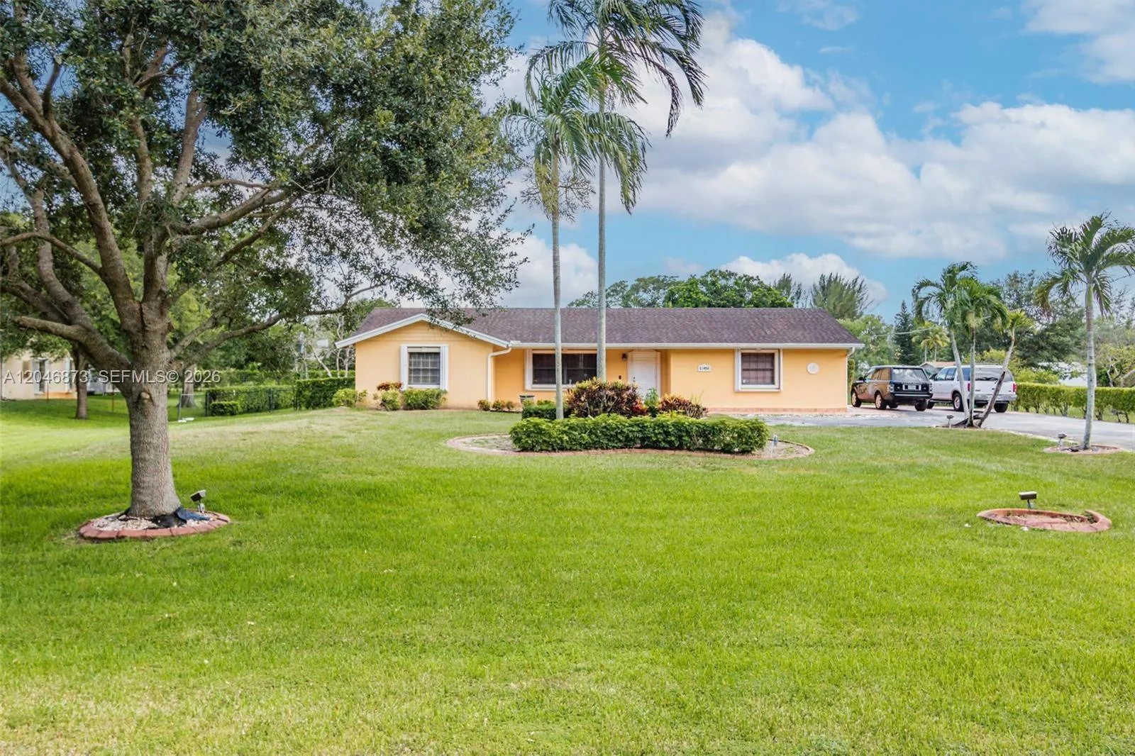13450 SW 26th St, Davie, FL 33325