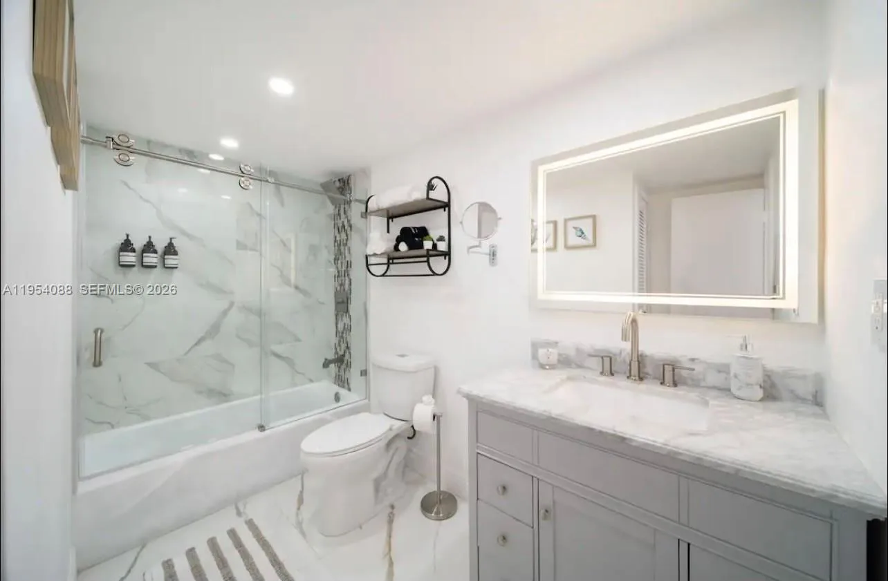 19370 Collins Ave # 511, Sunny Isles Beach, FL 33160 photo 8