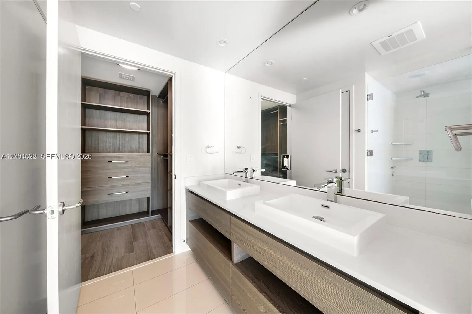 460 NE 28th St # 2707, Miami, FL 33137 photo 7