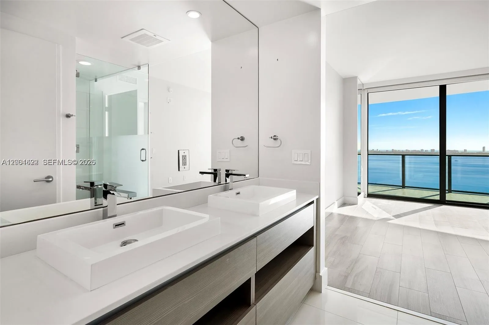 460 NE 28th St # 2707, Miami, FL 33137 photo 9