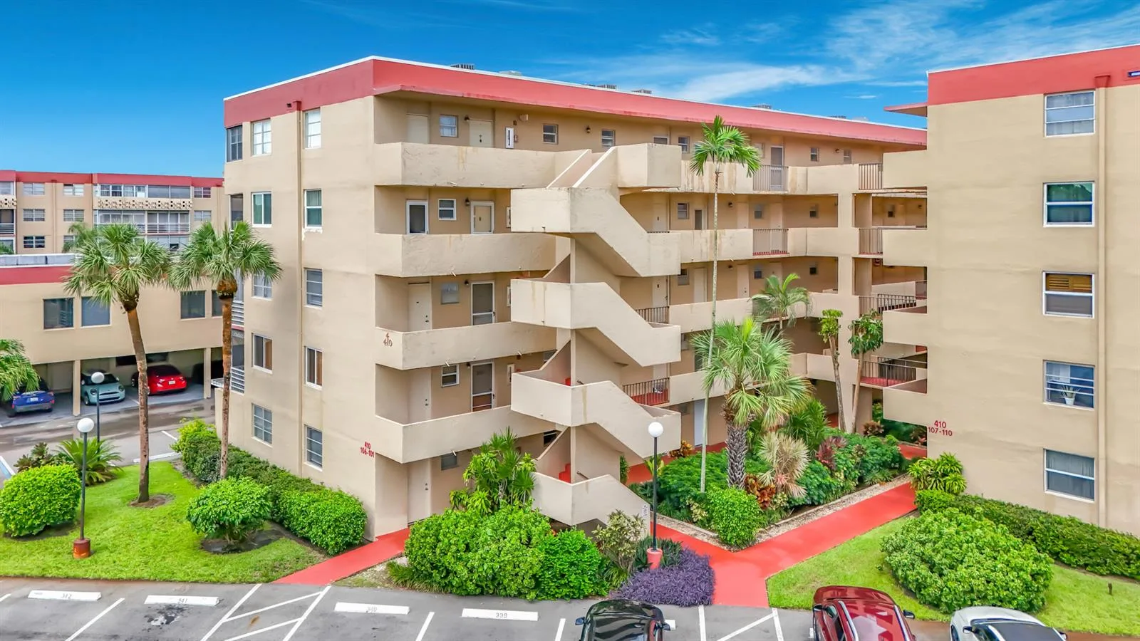 410 NW 68th Avenue # 301, Plantation, FL 33317 photo 2