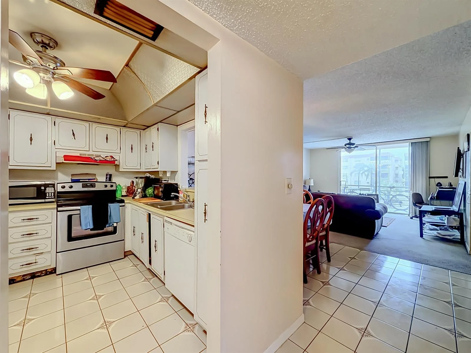 410 NW 68th Avenue # 301, Plantation, FL 33317 photo 6