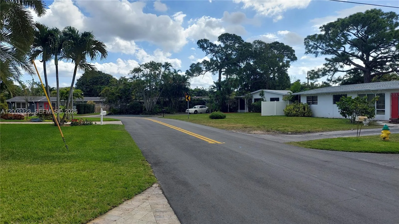 31 NE 27th Dr, Wilton Manors, FL 33334 photo 11