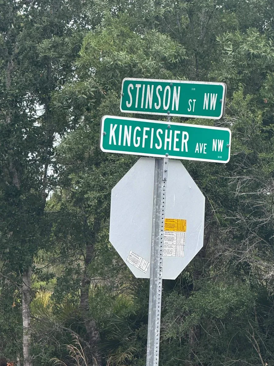 1170 Kingfisher Avenue NW, Lake Placid, FL 33852