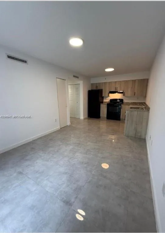 14752 NE 6th Ave # 109, Miami, FL 33161 photo 2