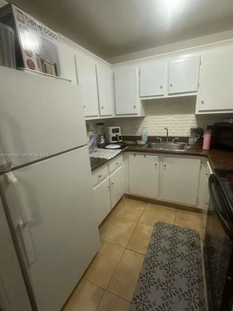 1875 W 56th St # 301, Hialeah, FL 33012 photo 9