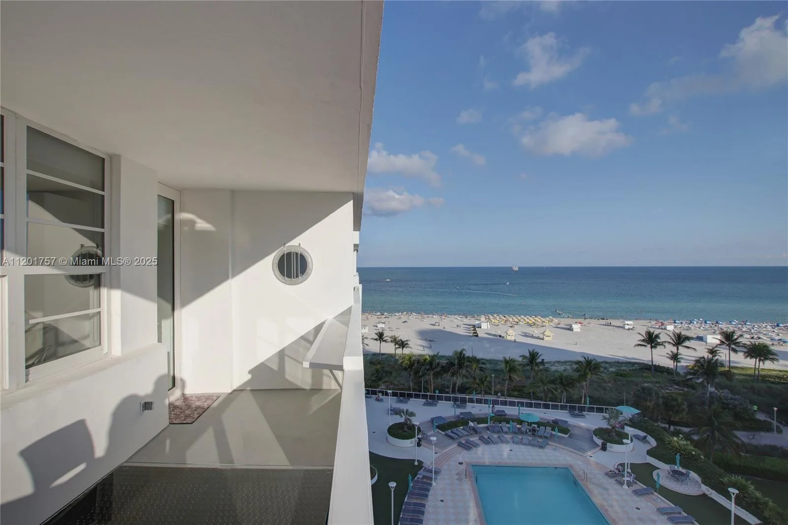 100 Lincoln Rd # 940, Miami Beach, FL 33139