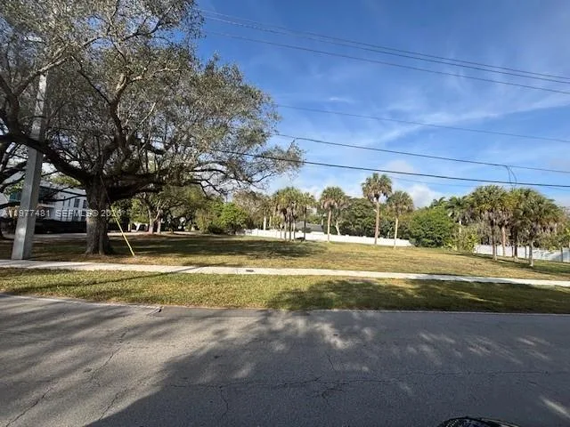 9506 SW 57th Ave, Pinecrest, FL 33156 photo 4