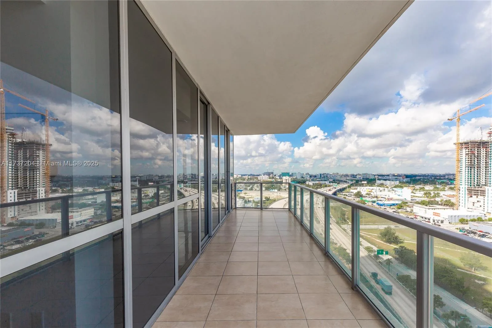 1100 Biscayne Blvd # 1906, Miami, FL 33132 photo 4