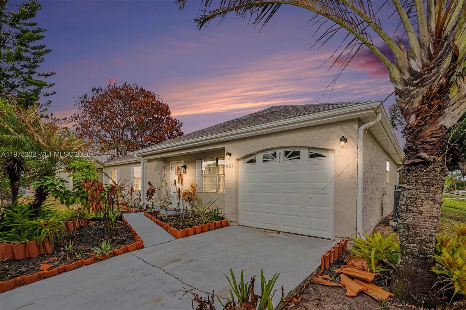 901 Gannet Ave Nw, Palm Bay, FL 32907