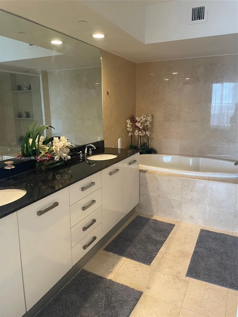 1830 S Ocean Dr # 2604, Hallandale Beach, FL 33009 photo 12