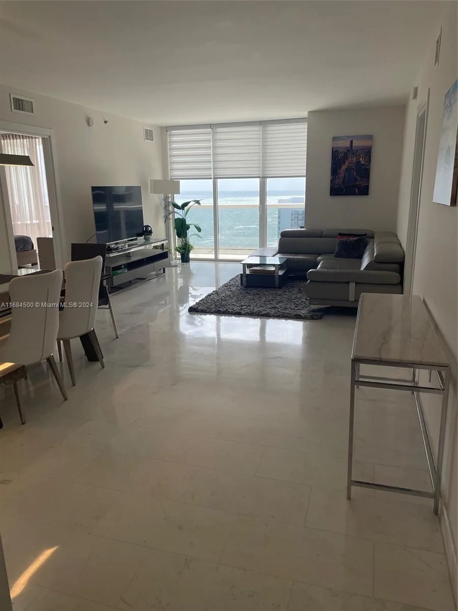 1830 S Ocean Dr # 2604, Hallandale Beach, FL 33009 photo 8
