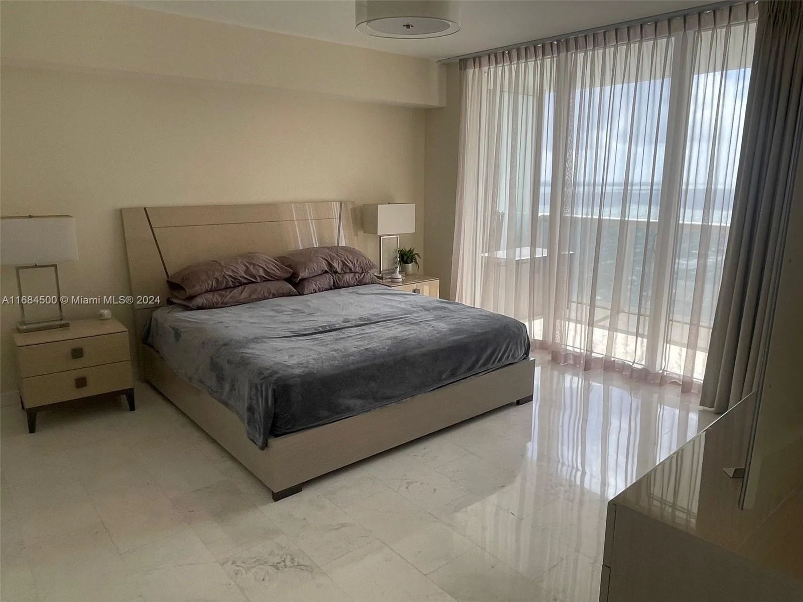 1830 S Ocean Dr # 2604, Hallandale Beach, FL 33009 photo 9