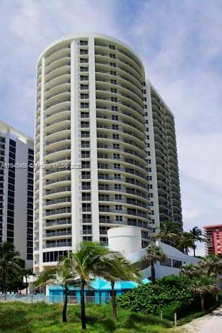 17375 Collins Ave # 805, Sunny Isles Beach, FL 33160