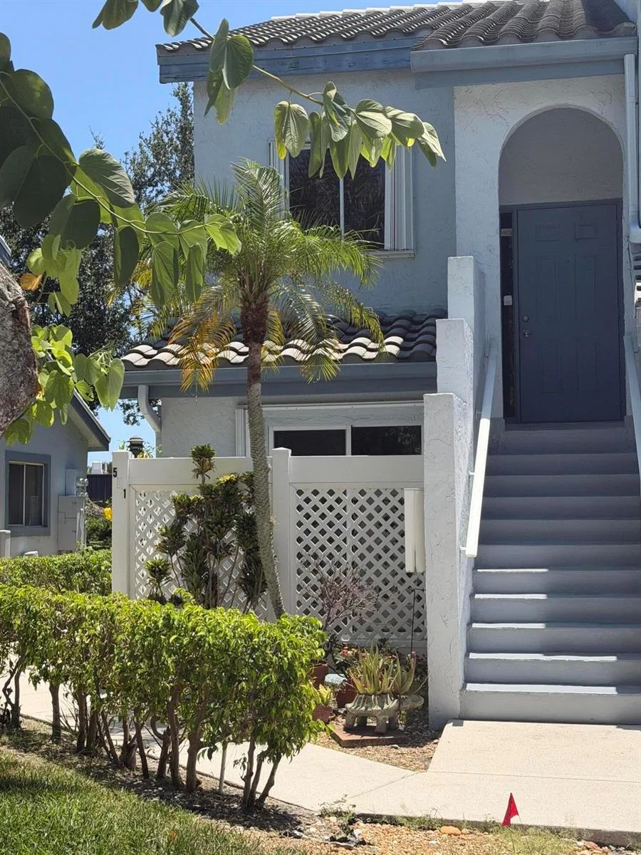 9818 NICKELS Boulevard # 1105, Boynton Beach, FL 33436