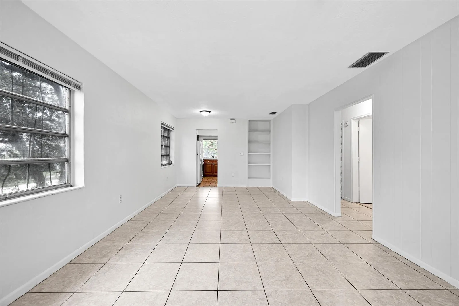 199 SW 15th Street # 3, Boca Raton, FL 33432