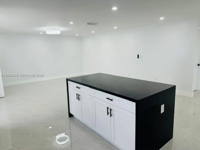 11870 SW 5th St # 1, Miami, FL 33184 photo 5