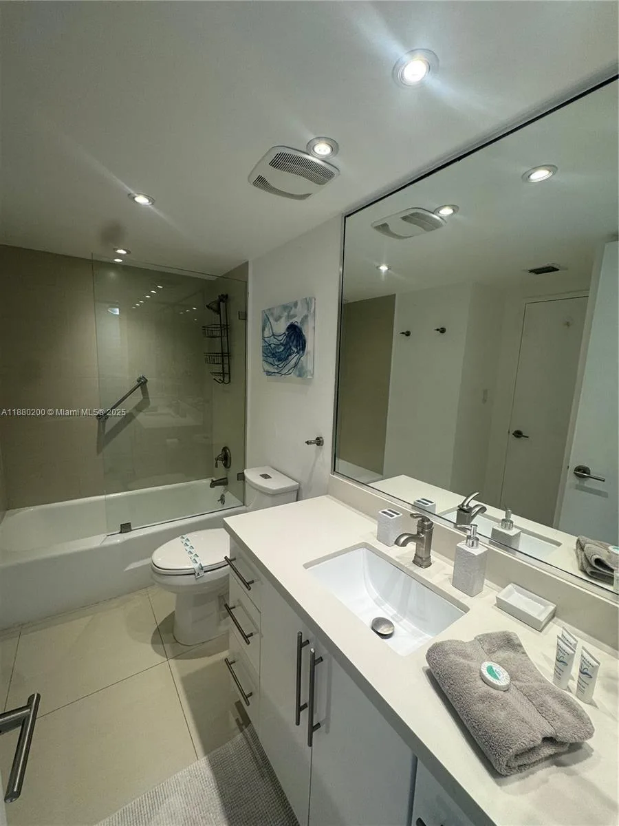5151 Collins Ave # 923, Miami Beach, FL 33140 photo 10