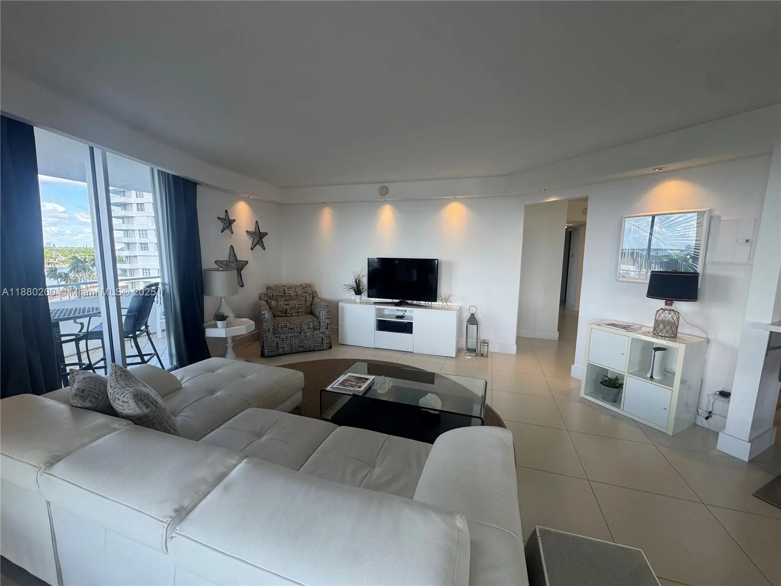 5151 Collins Ave # 923, Miami Beach, FL 33140 photo 2