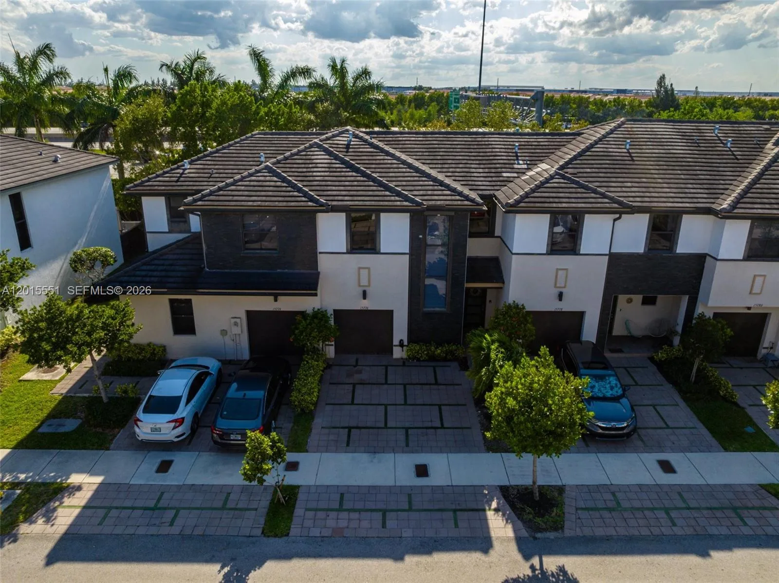 15776 NW 91st Ct, Miami Lakes, FL 33018 photo 3