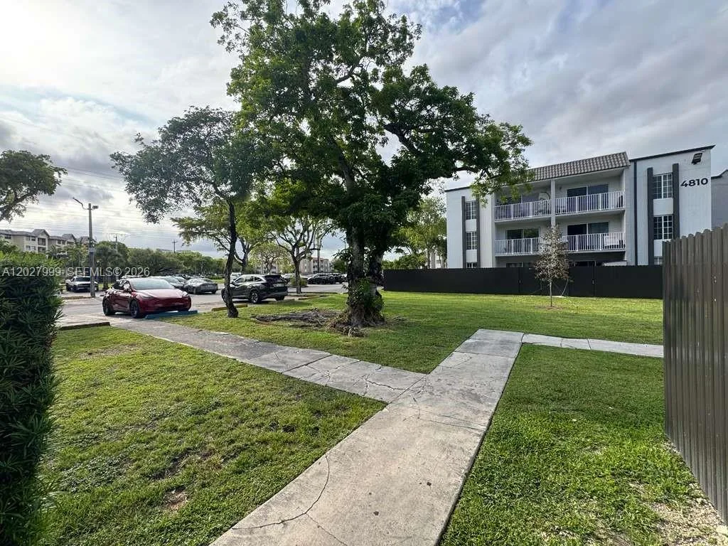 4800 NW 79th Ave # 208, Doral, FL 33166 photo 2