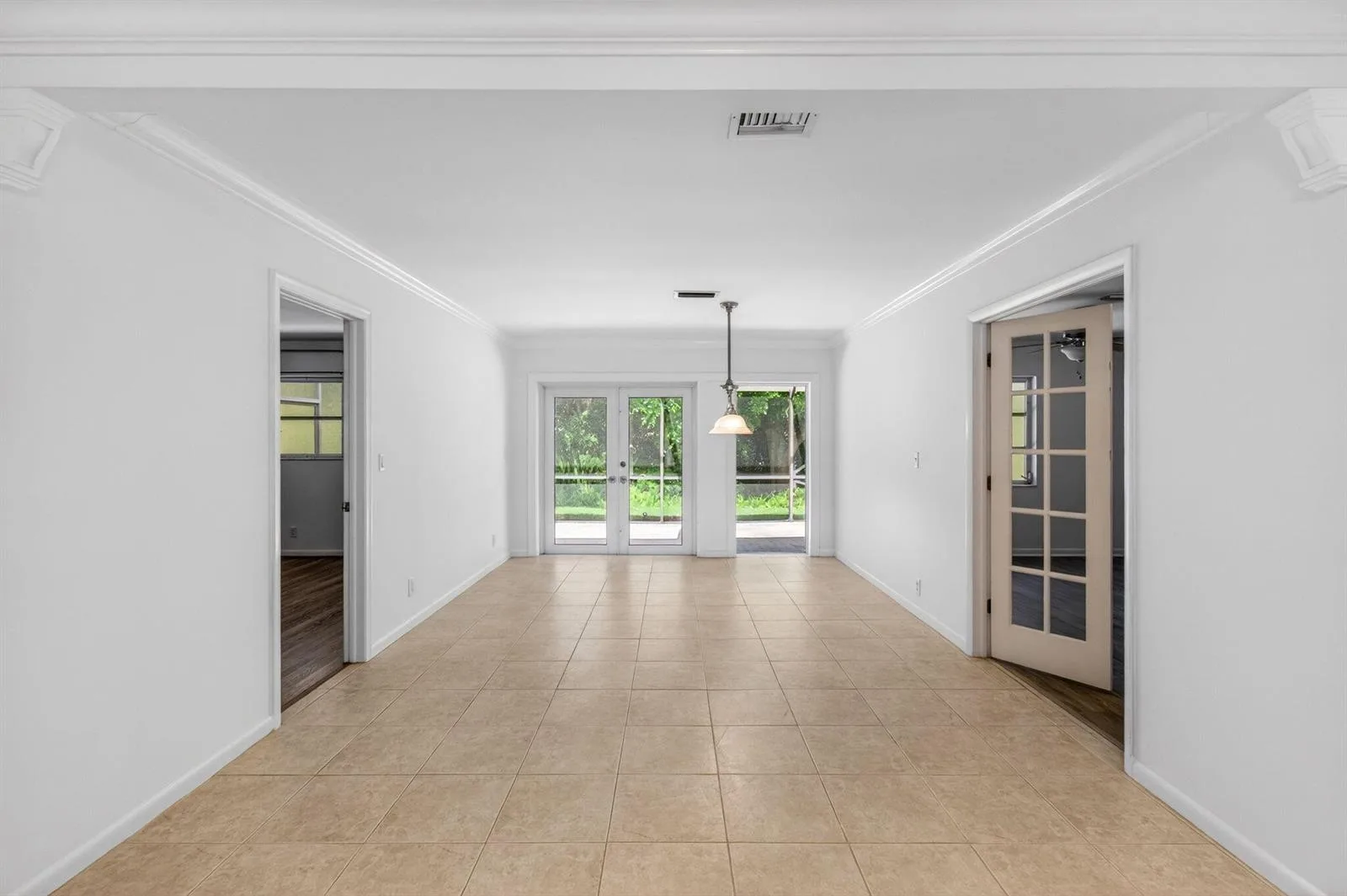 201 Del Rio Boulevard, Boca Raton, FL 33432 photo 9