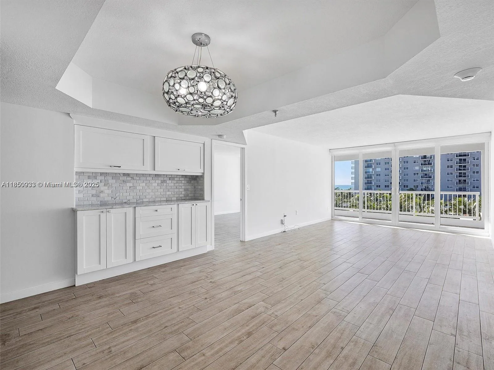 9341 Collins # 405, Surfside, FL 33154