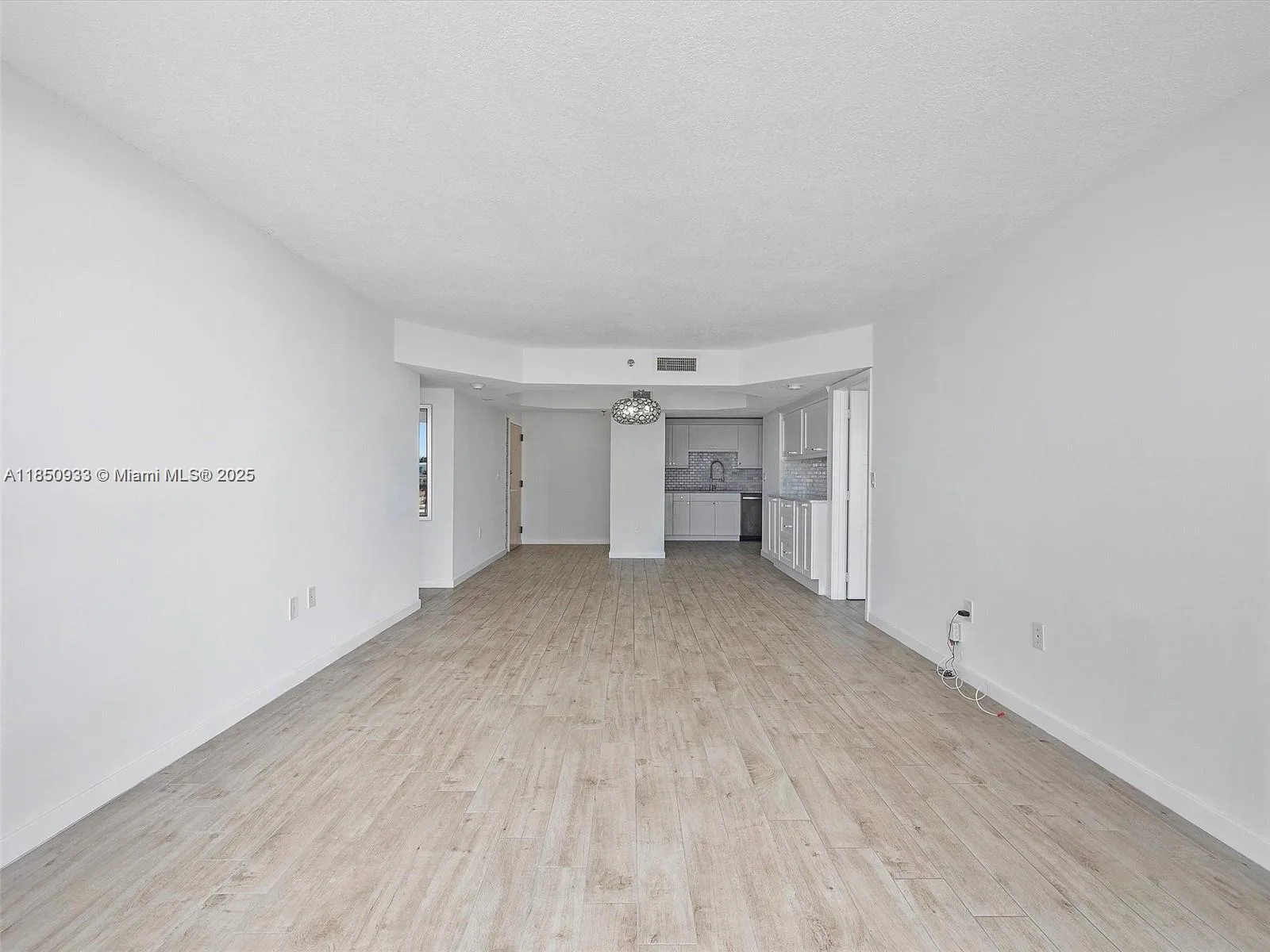 9341 Collins # 405, Surfside, FL 33154 photo 12