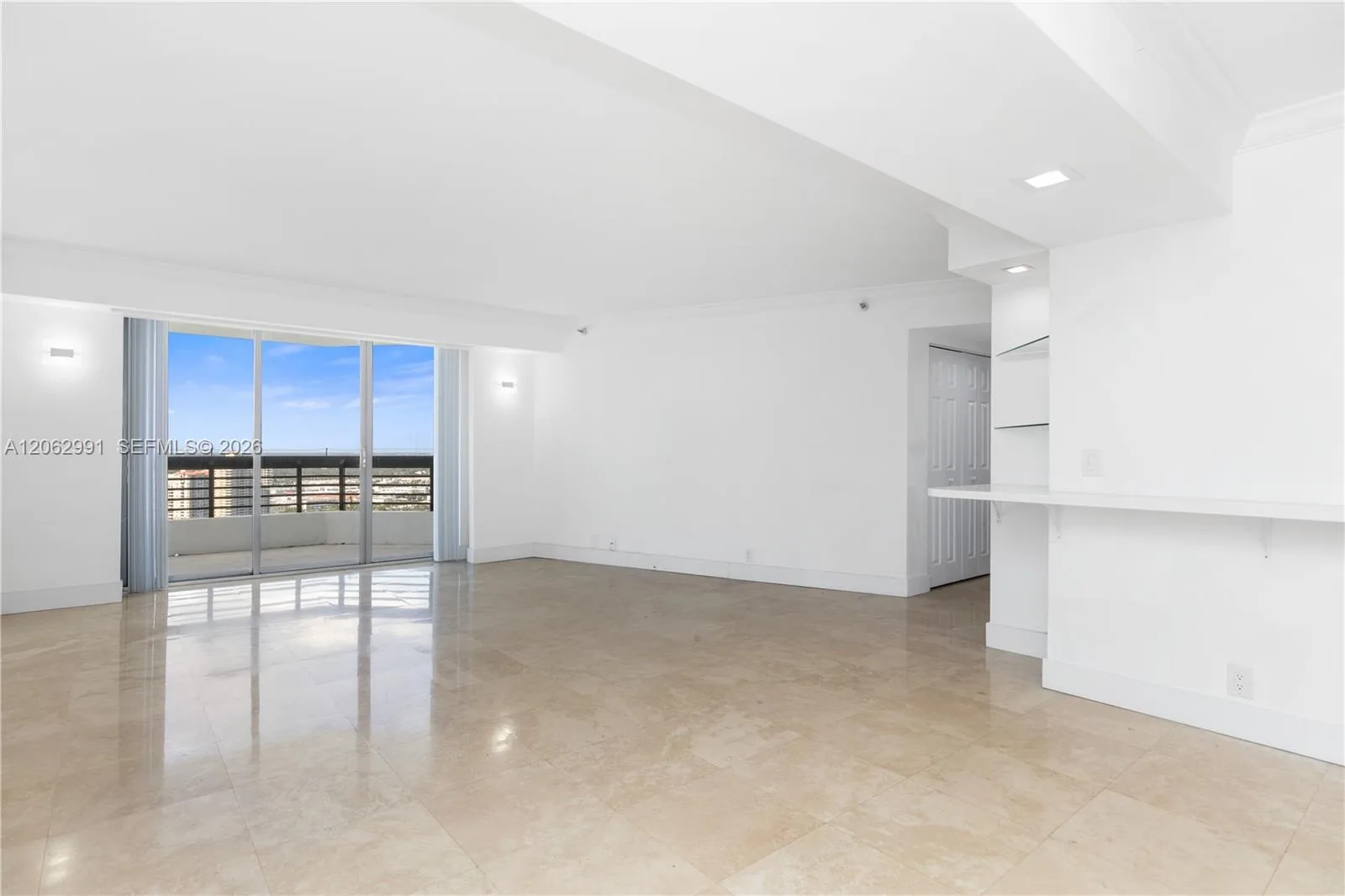 3500 Mystic Pointe Dr # 3702, Aventura, FL 33180 photo 5