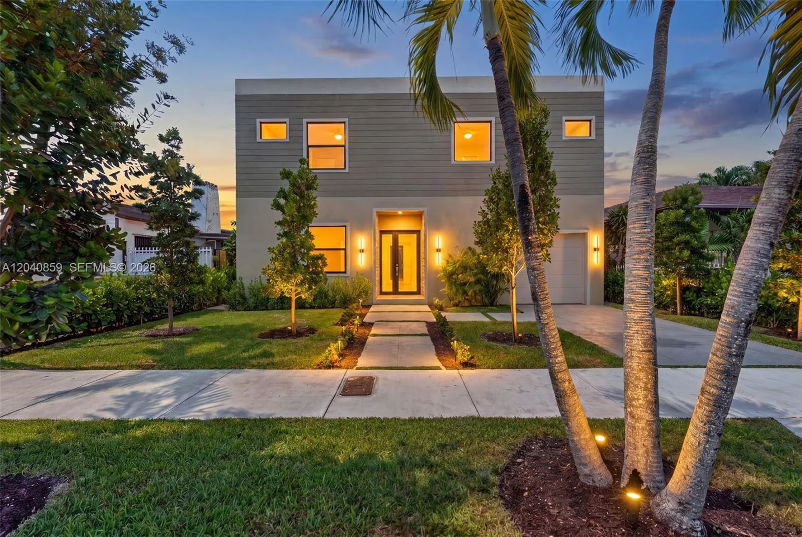 2240 SW 13th St, Miami, FL 33145