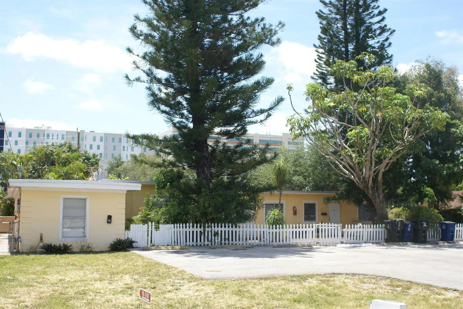 224 SE 9th Court # 1-4, Hallandale Beach, FL 33009 photo 2
