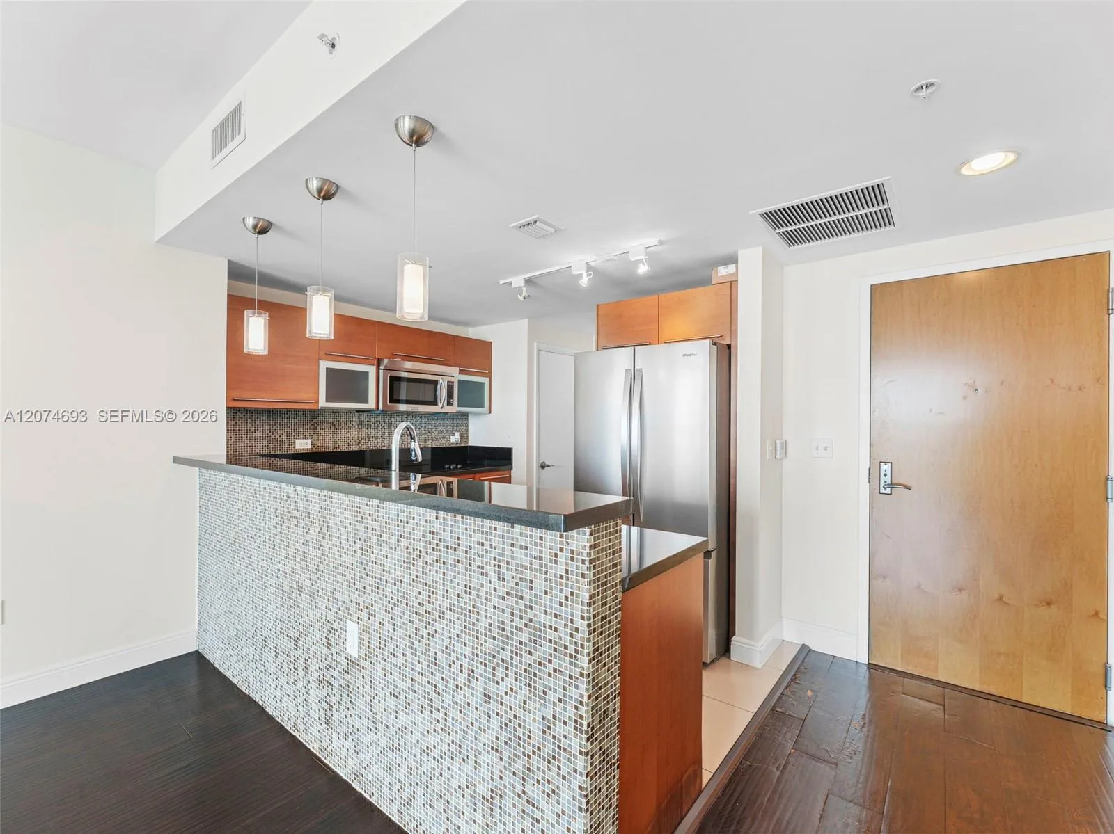 244 Biscayne Blvd # 1803, Miami, FL 33132 photo 13
