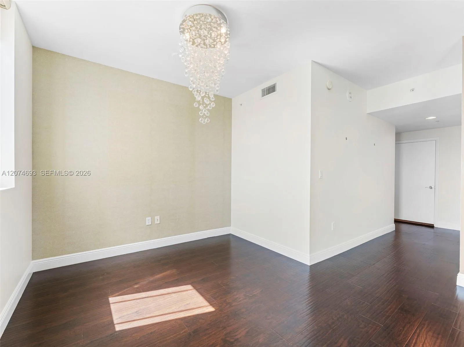 244 Biscayne Blvd # 1803, Miami, FL 33132 photo 6
