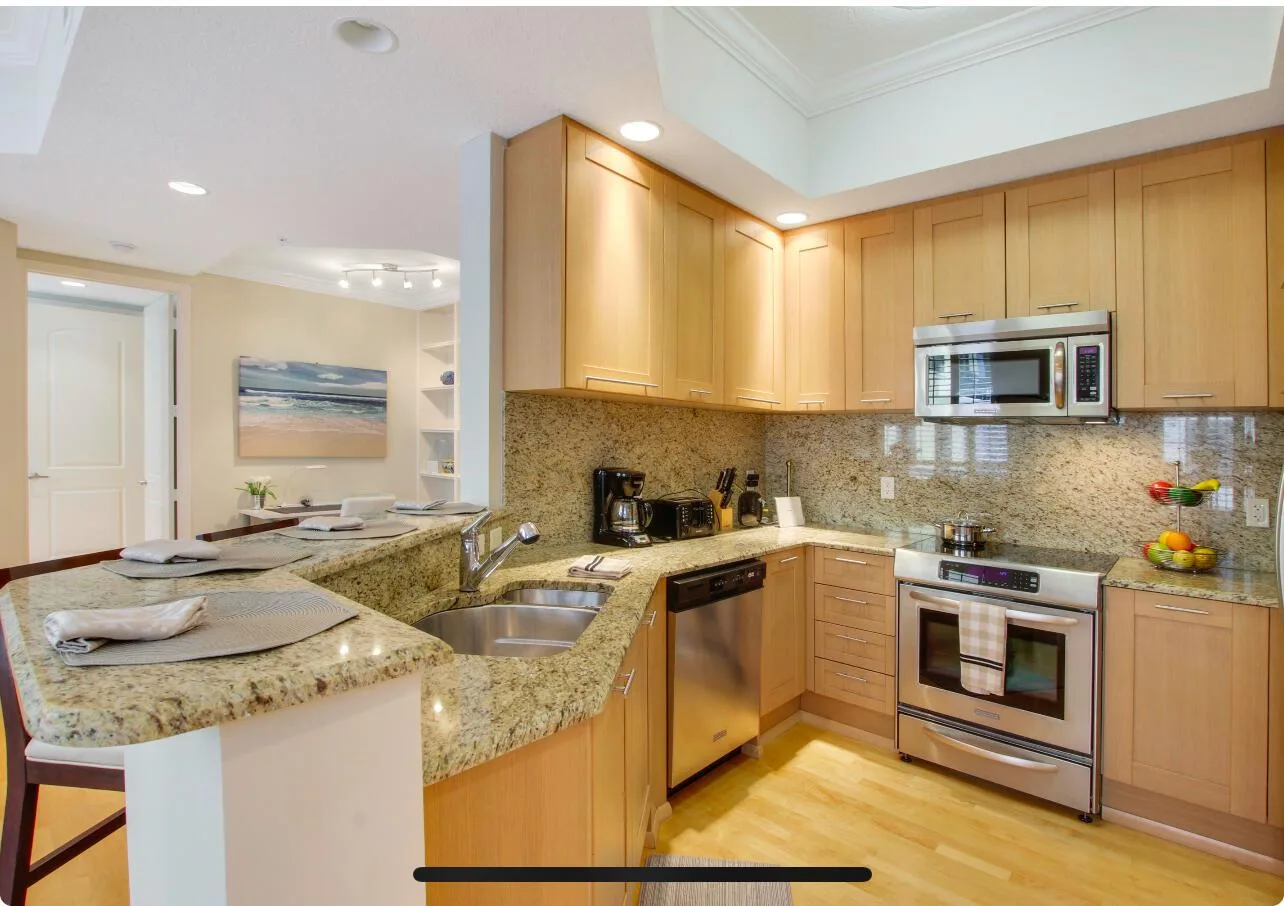 701 S Olive Avenue # 2008, West Palm Beach, FL 33401 photo 4