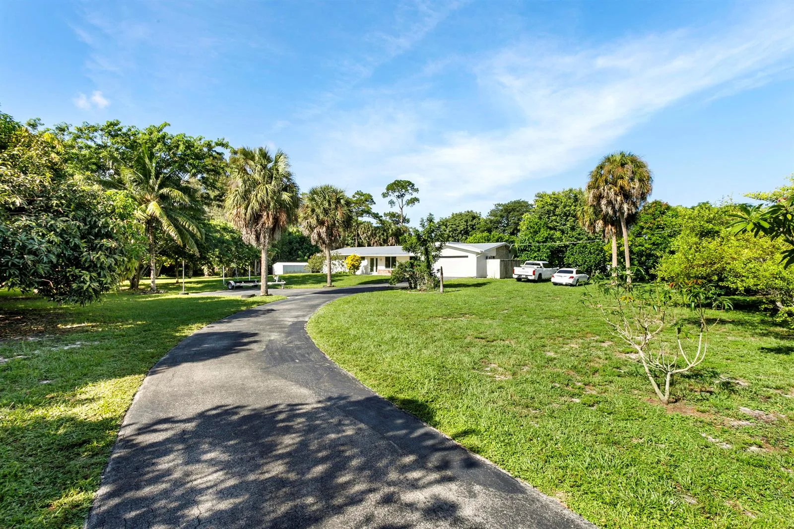 5200 Club Road, Haverhill, FL 33415