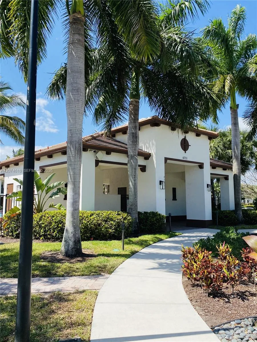 4676 Monarch Way, Coconut Creek, FL 33073 photo 6