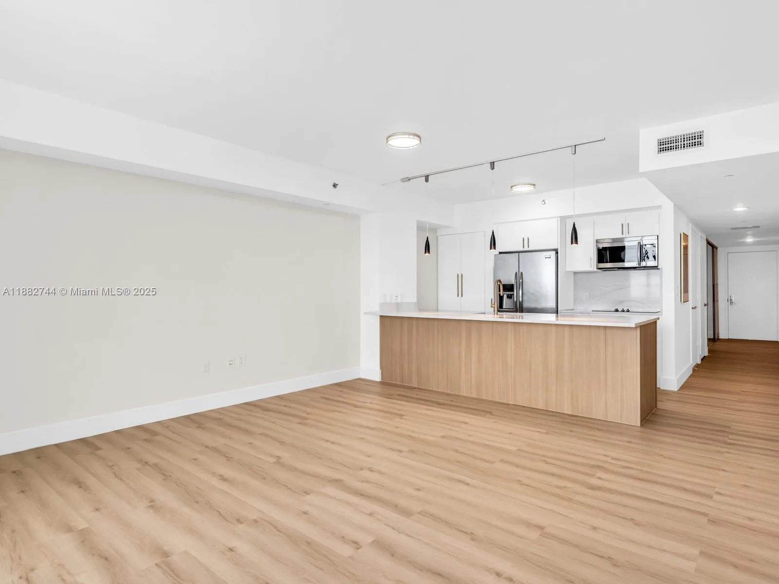 1830 S Ocean Dr # 4312, Hallandale Beach, FL 33009 photo 11