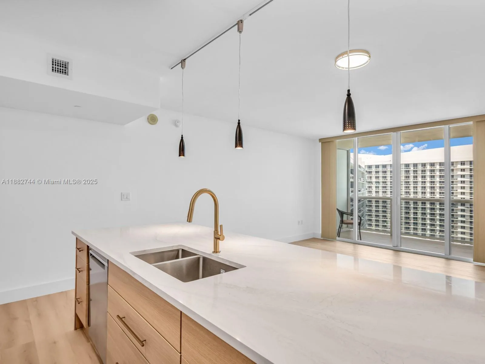 1830 S Ocean Dr # 4312, Hallandale Beach, FL 33009 photo 5