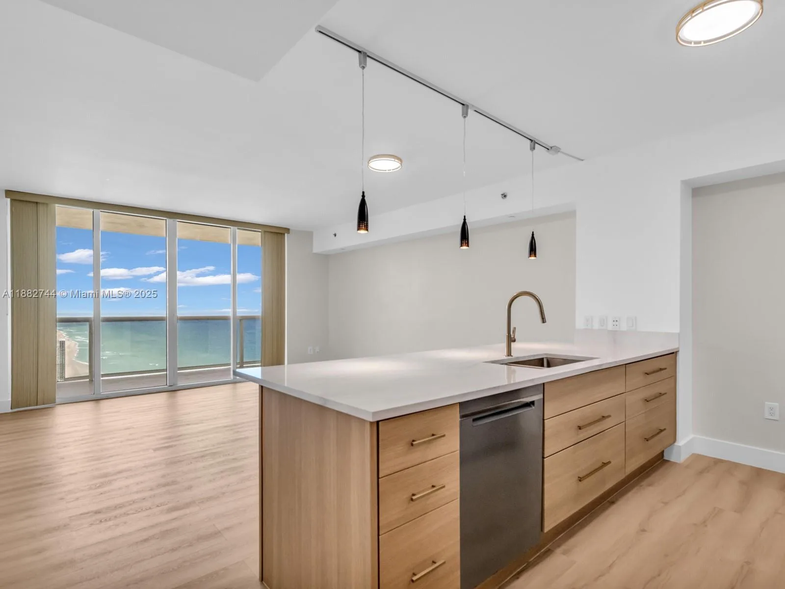 1830 S Ocean Dr # 4312, Hallandale Beach, FL 33009 photo 8