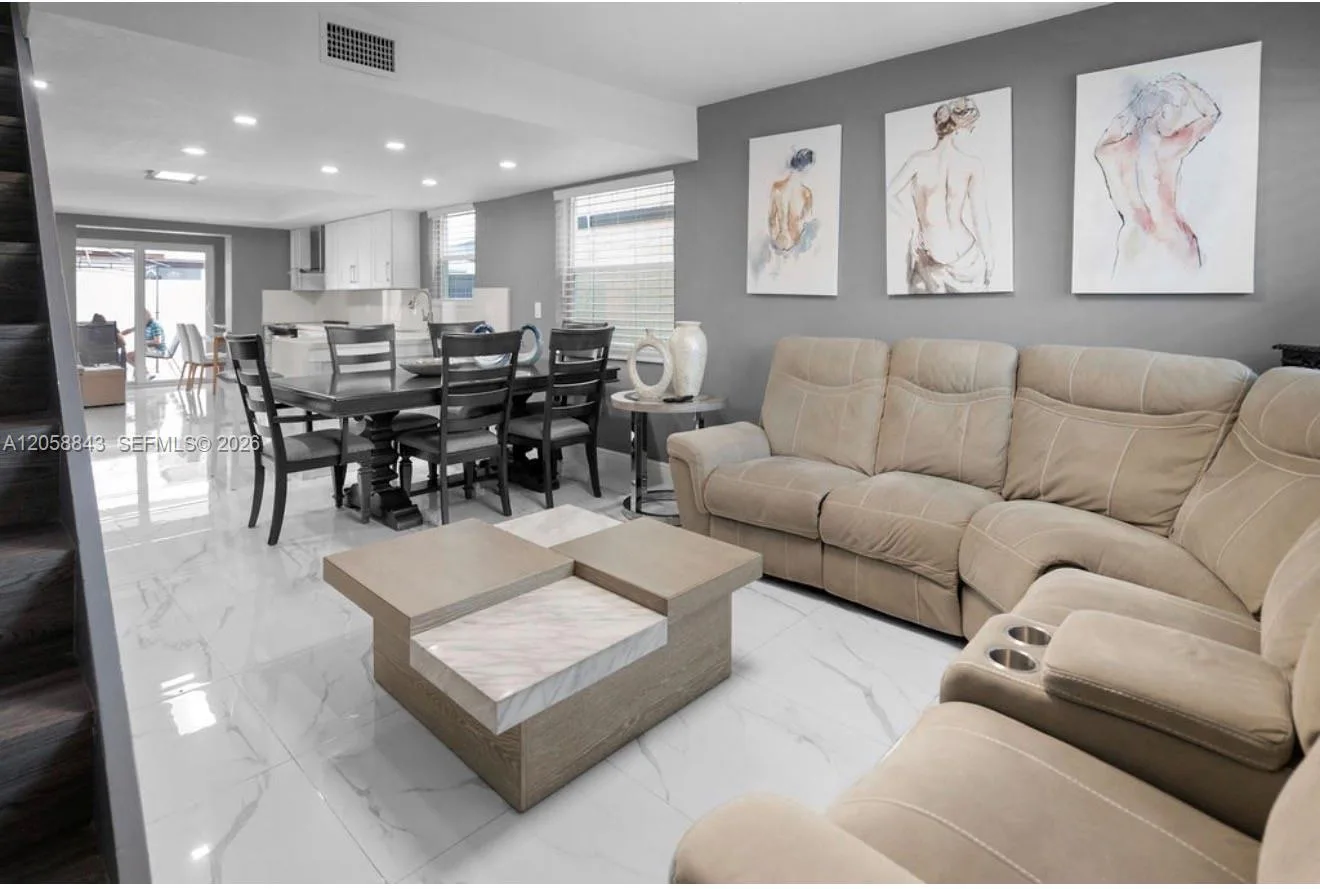 1158 W 41st St # 87, Hialeah, FL 33012 photo 3