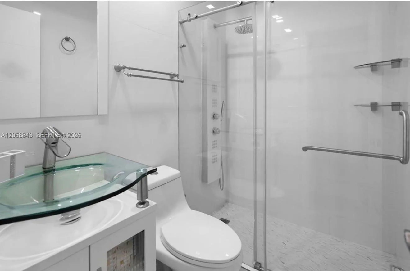 1158 W 41st St # 87, Hialeah, FL 33012 photo 6