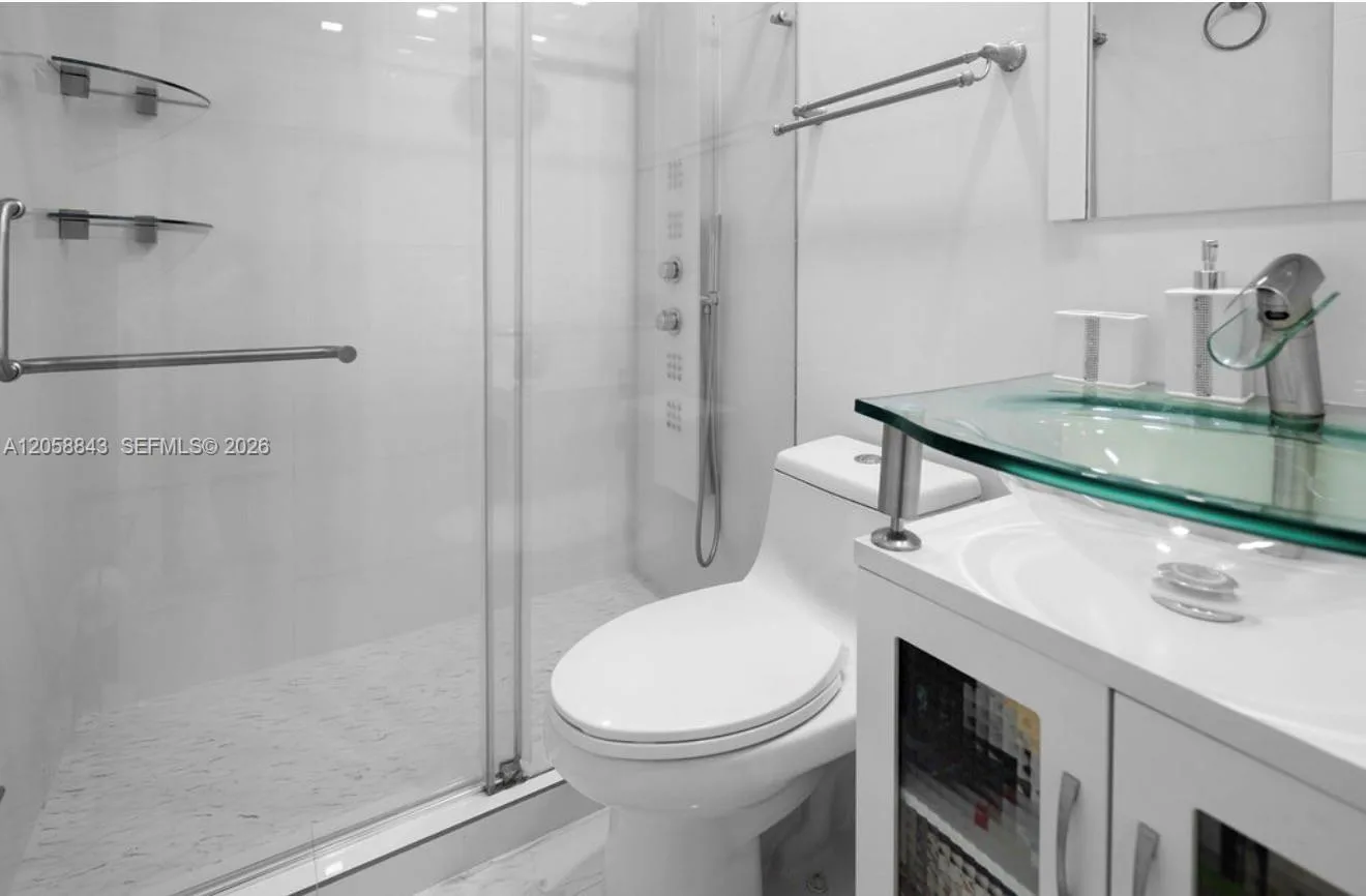1158 W 41st St # 87, Hialeah, FL 33012 photo 9