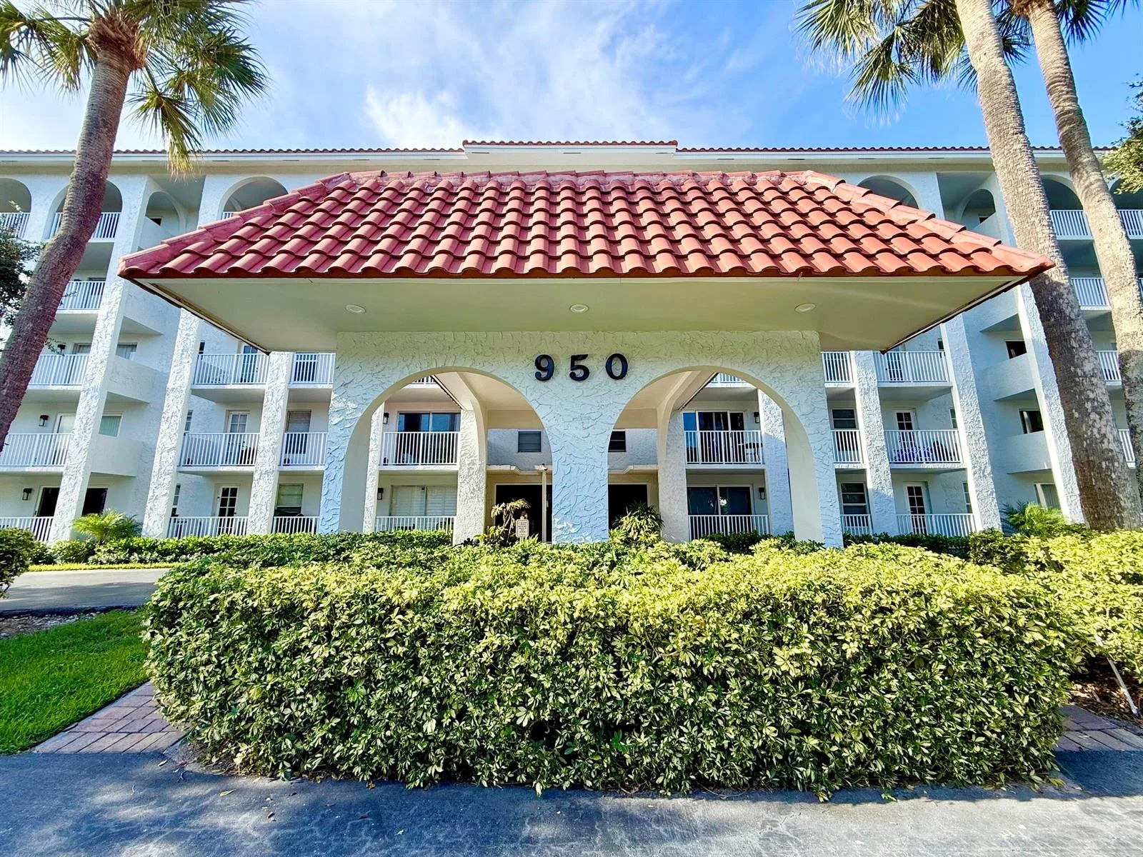 950 Ponce De Leon Road # 104, Boca Raton, FL 33432