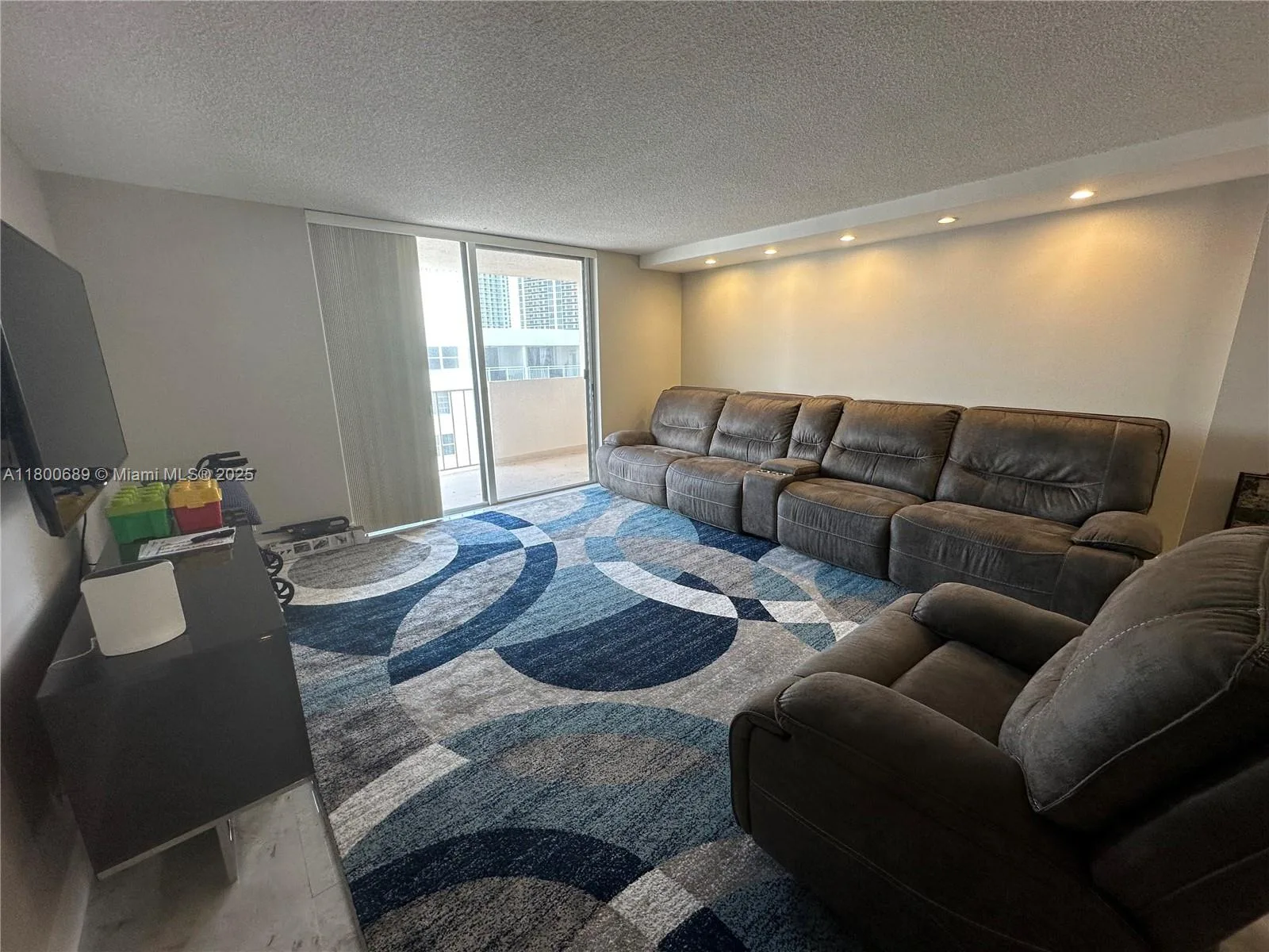 1865 S Ocean Dr # 17C, Hallandale Beach, FL 33009 photo 11