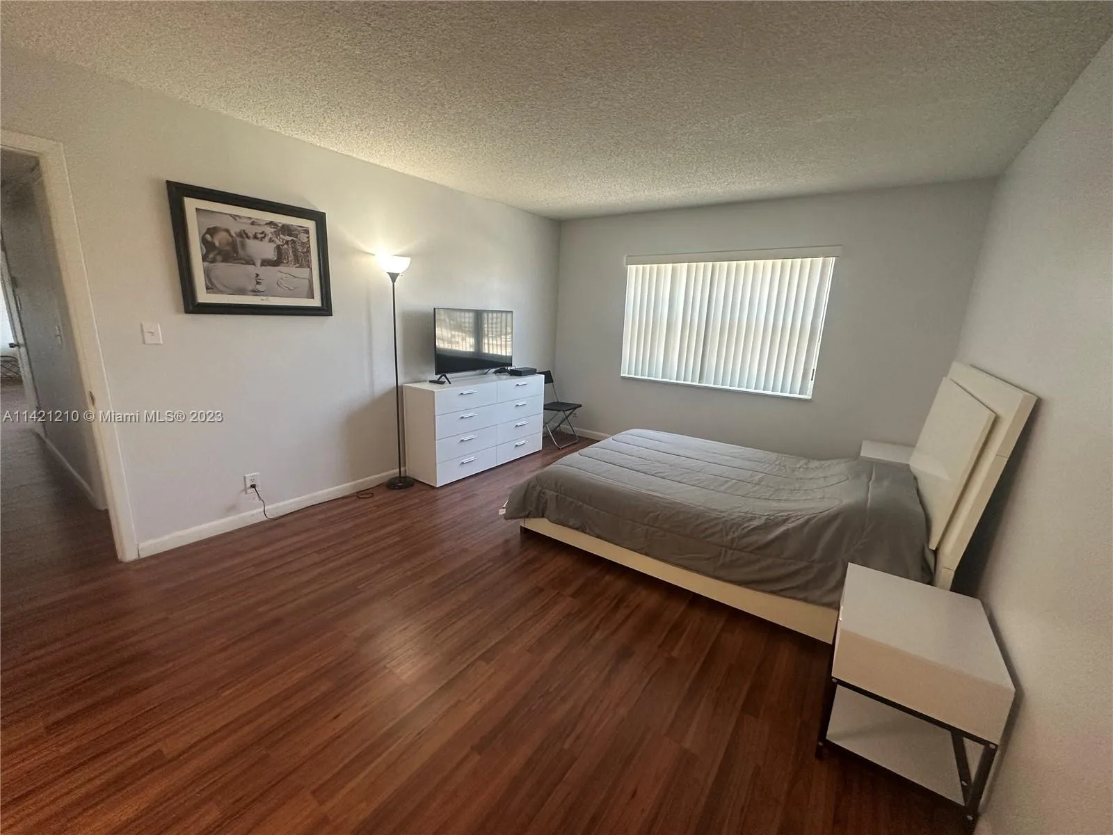 401 Golden Isles Dr # 603, Hallandale Beach, FL 33009 photo 8