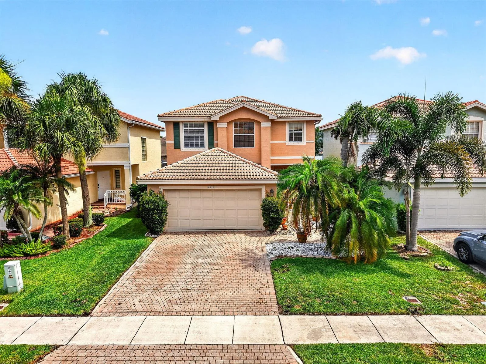 5018 Starblaze Drive, FL 33463