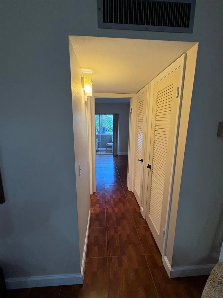 23 Flanders A, Delray Beach, FL 33484 photo 10