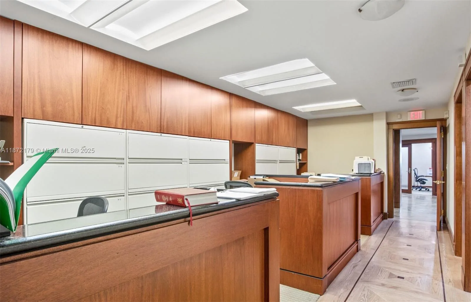 4551 Ponce De Leon Blvd, Coral Gables, FL 33146 photo 3