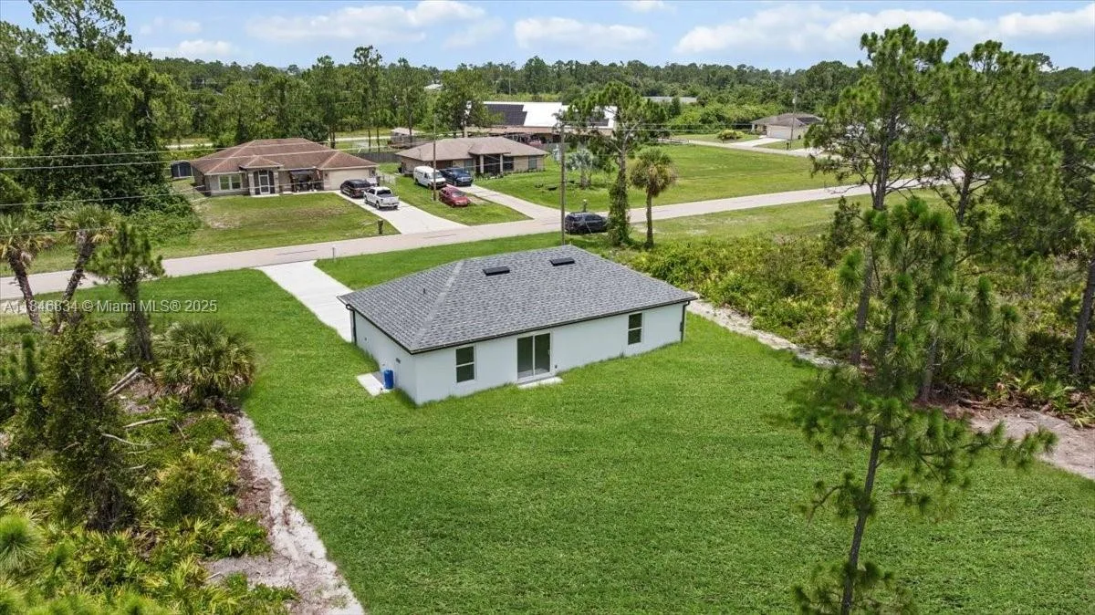 460 Columbus Blvd S, Lehigh Acres, FL 33974 photo 3